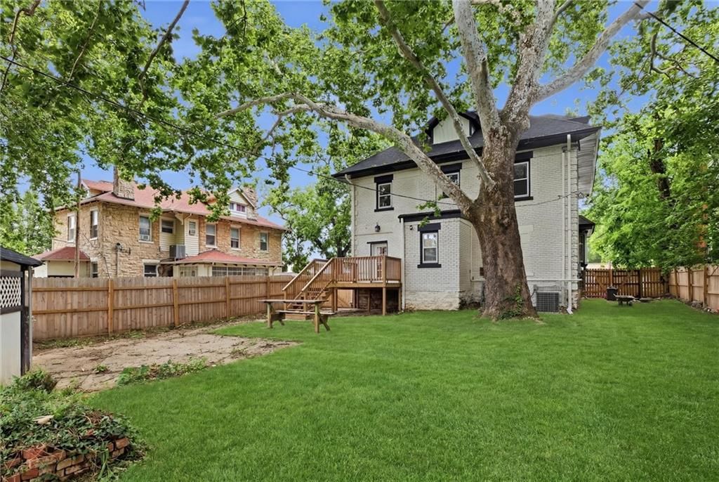 2708 Tracy Avenue — photo 57