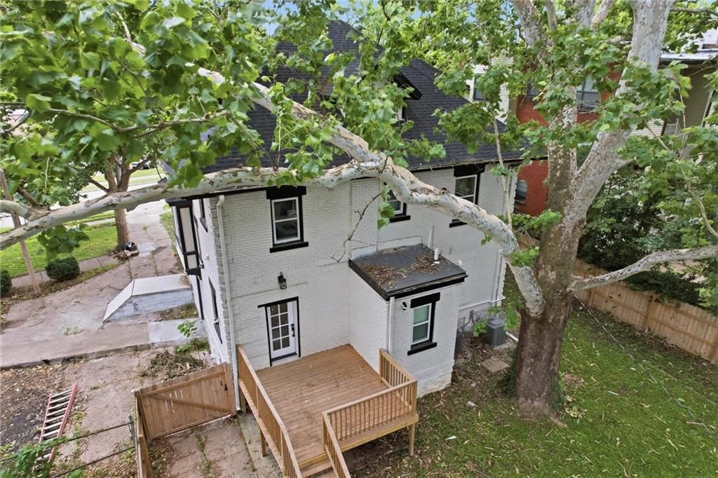2708 Tracy Avenue — photo 59