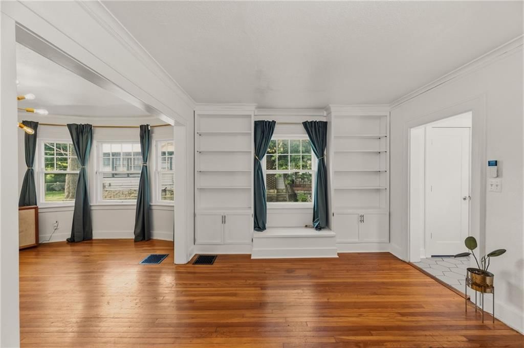 5715 Virginia Avenue — photo 8