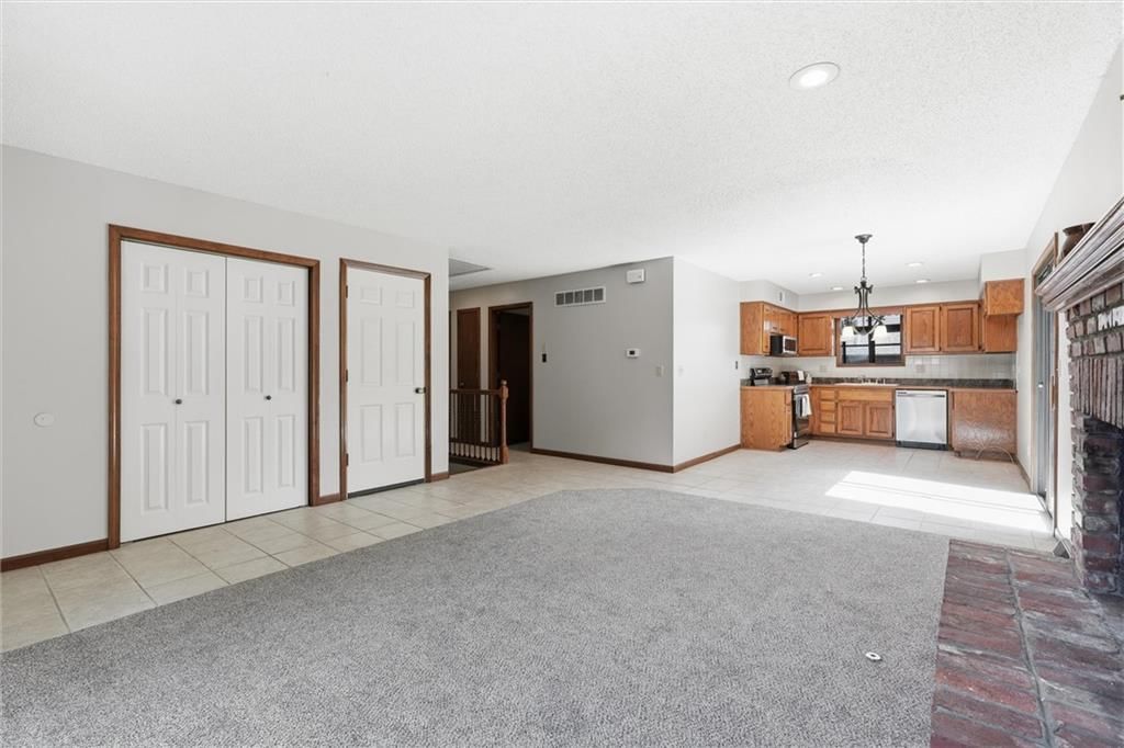 12116 W 67th Street — photo 4