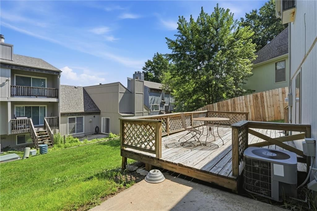 12116 W 67th Street — photo 24