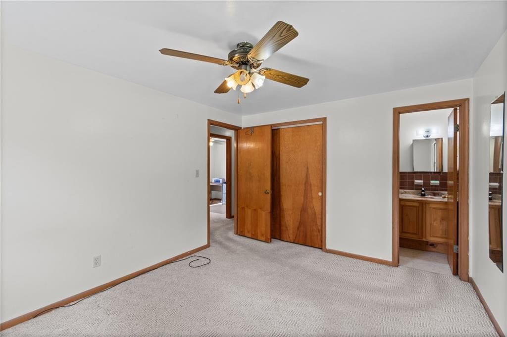 201 Highland Drive — photo 17