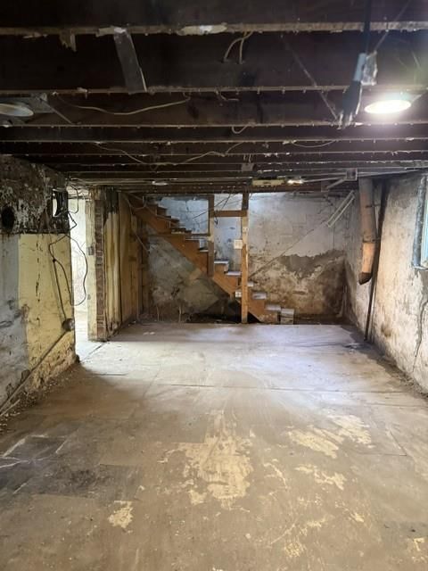 Photo 16 of 21 - 3922 Delavan Avenue, Kansas City, KS 66104