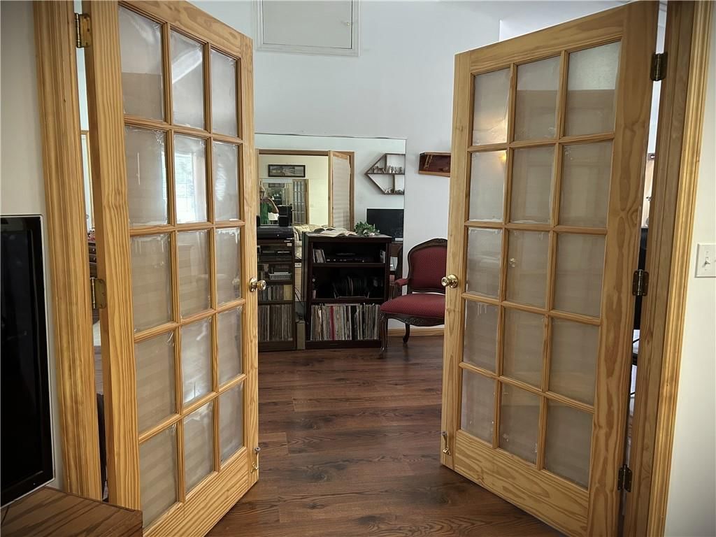 423 S Barbee Street — photo 29