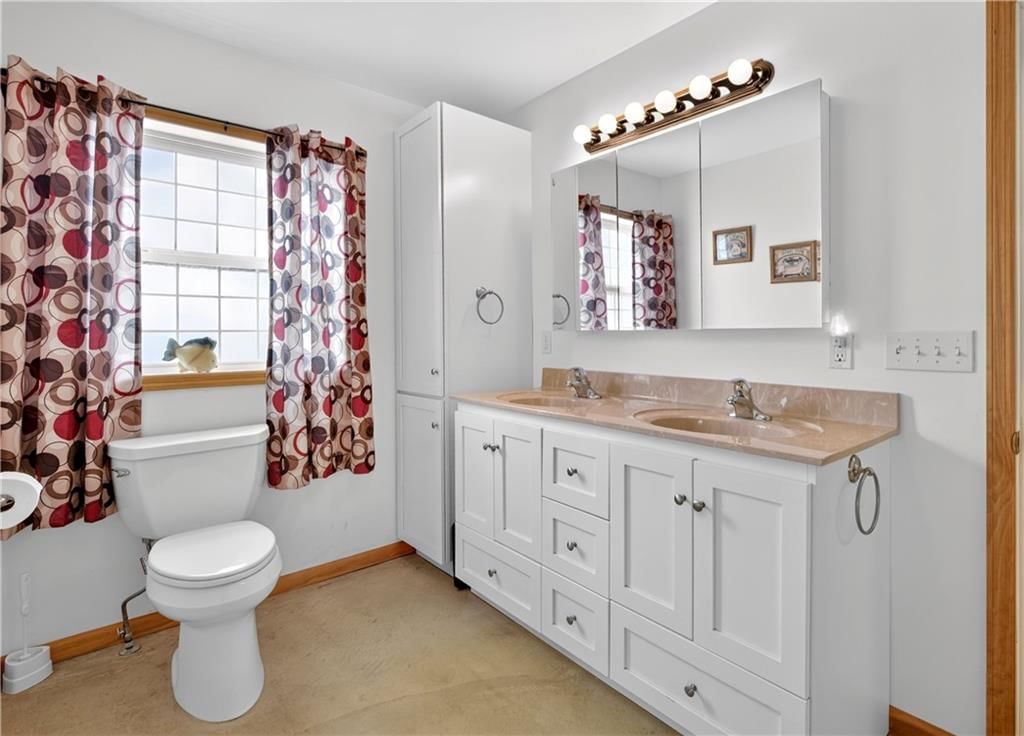 423 S Barbee Street — photo 32