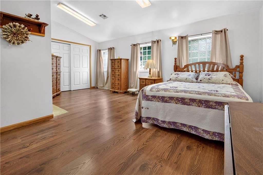 423 S Barbee Street — photo 34