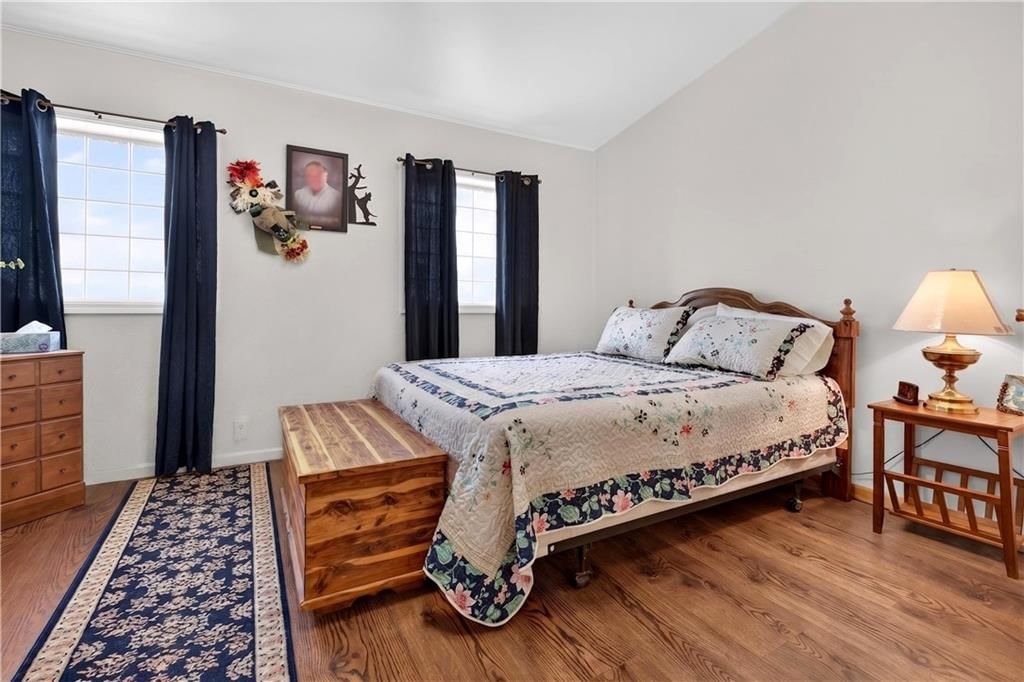 423 S Barbee Street — photo 35