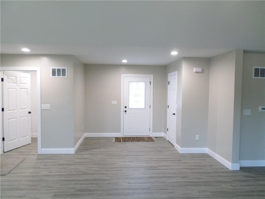 210 S Park Street — photo 7