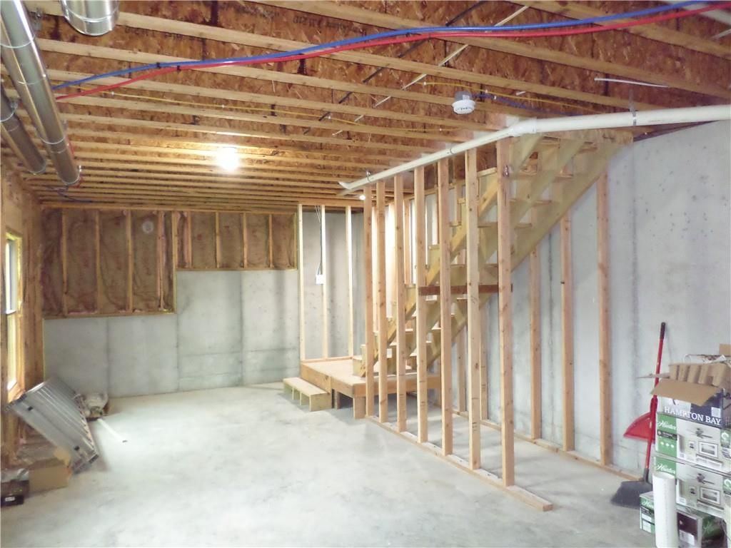 210 S Park Street — photo 22