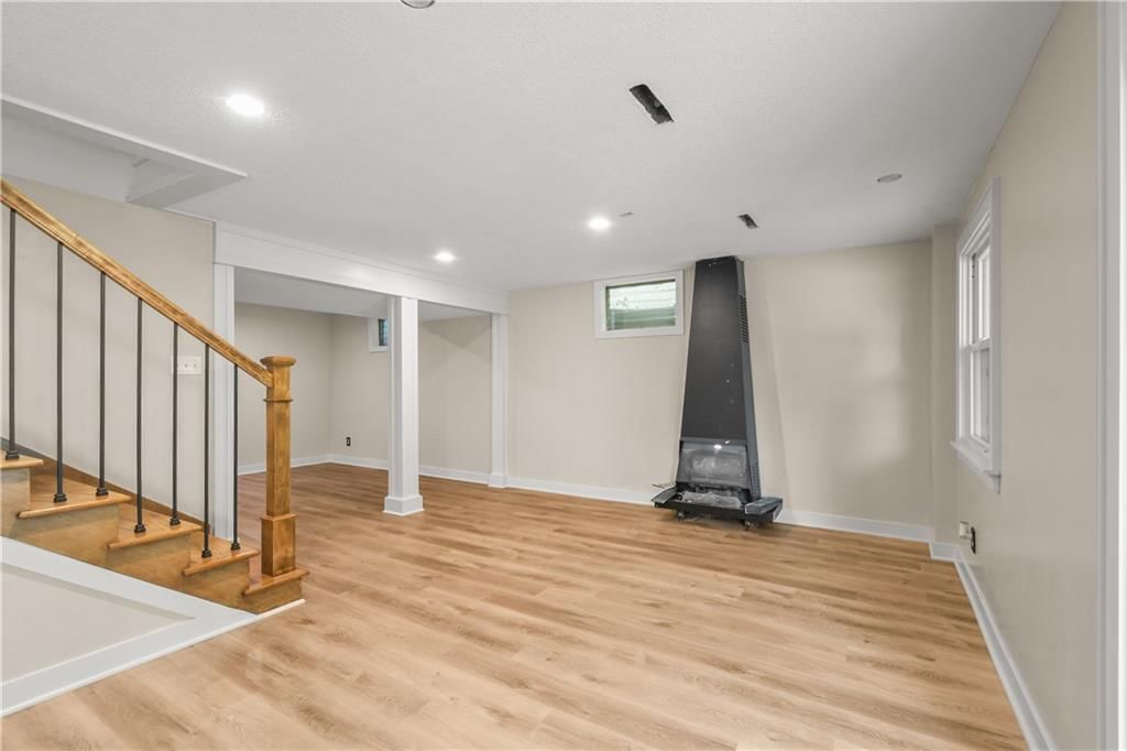 506 Linwood Terrace — photo 24