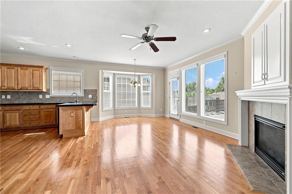 2722 S Brentwood Drive — photo 9