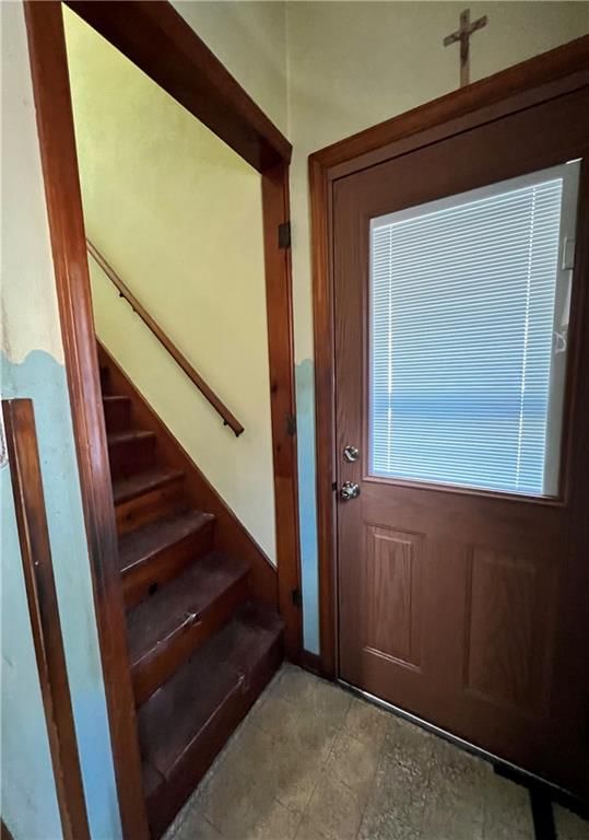 55 S Coy Street — photo 13