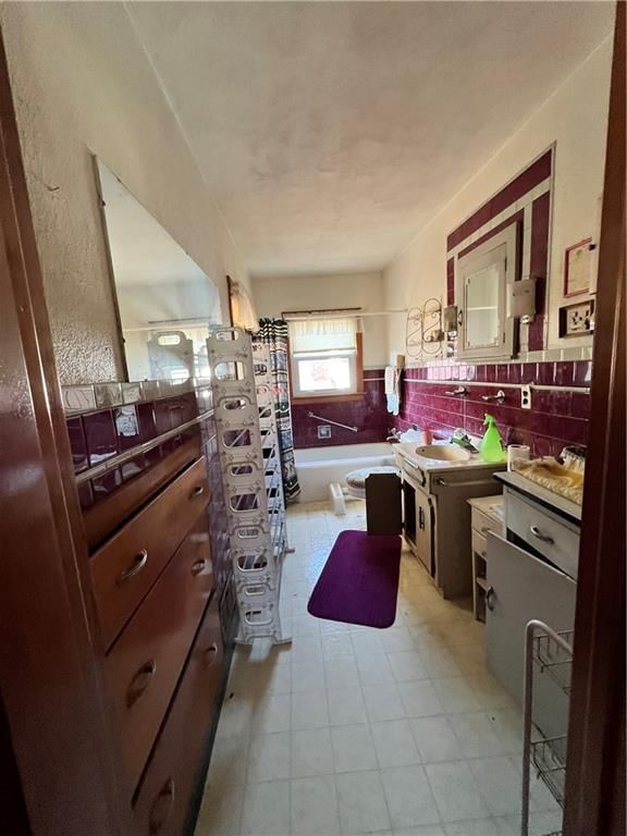 55 S Coy Street — photo 18