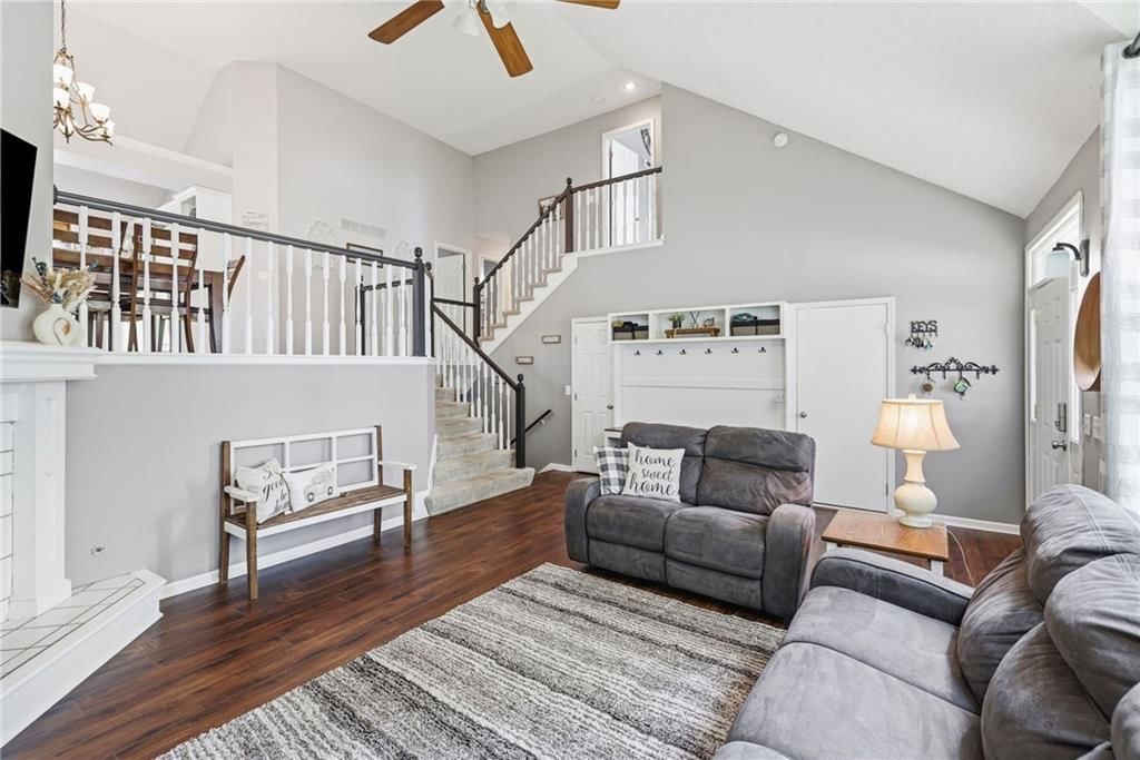 17320 W 156th Terrace — photo 9
