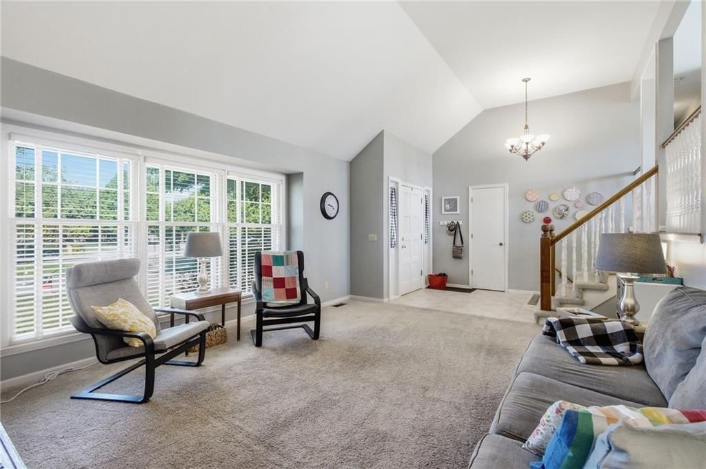 416 N PERSIMMON Drive — photo 8