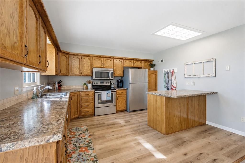 416 N PERSIMMON Drive — photo 14