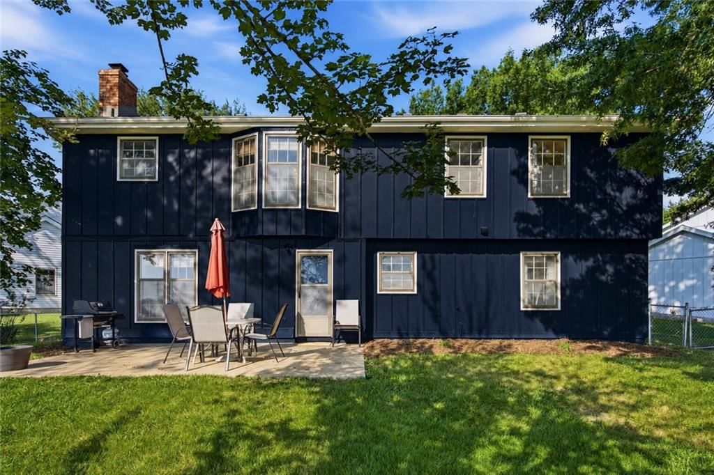 416 N PERSIMMON Drive — photo 34
