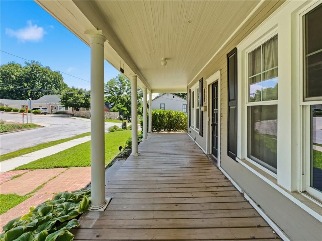 603 Walnut Street — photo 27