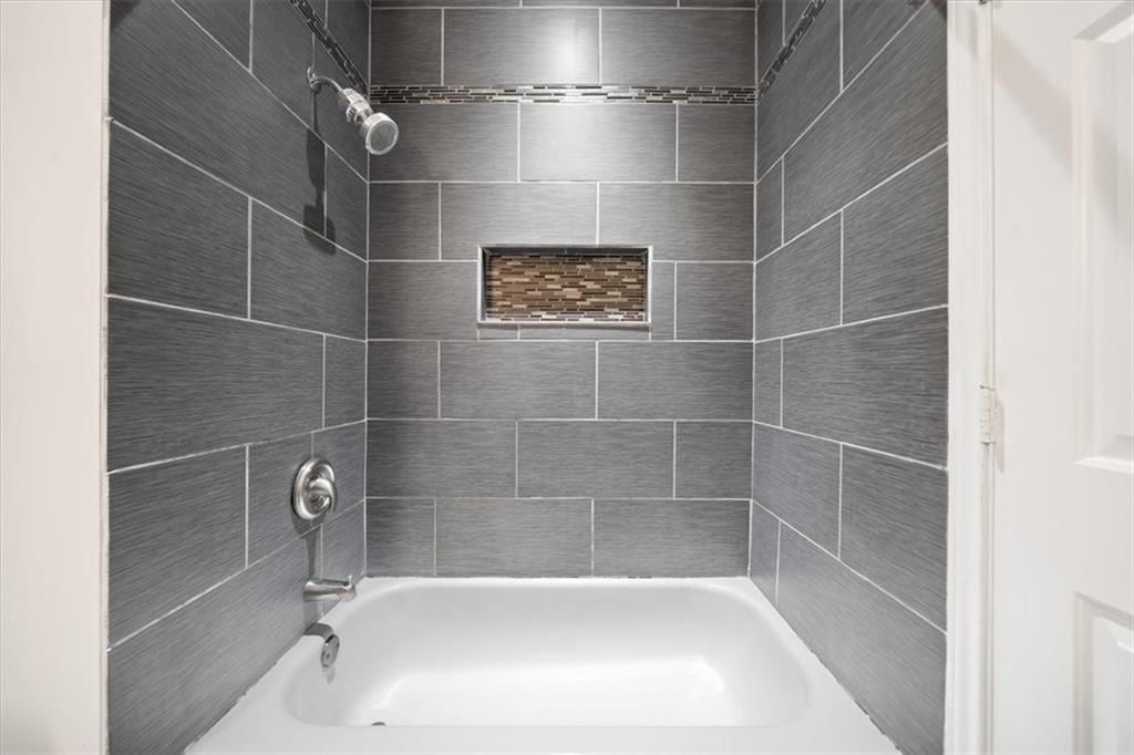 11625 Tomahawk Creek Parkway — photo 14