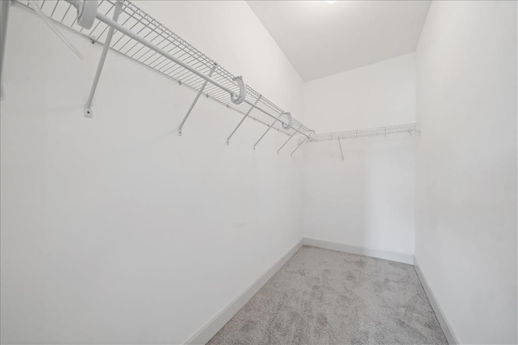 11625 Tomahawk Creek Parkway — photo 19
