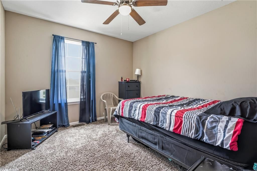 12704 Applewood Drive — photo 17