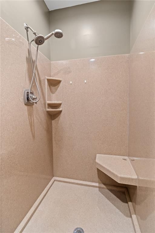 588 Lake Viking Terrace — photo 29