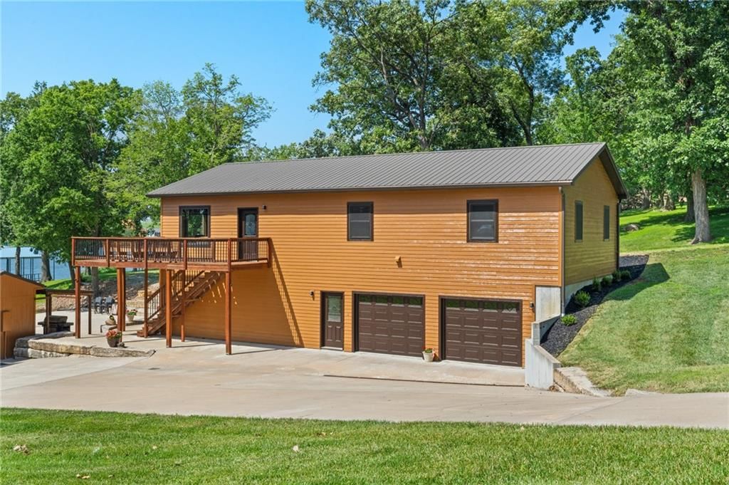 588 Lake Viking Terrace — photo 49