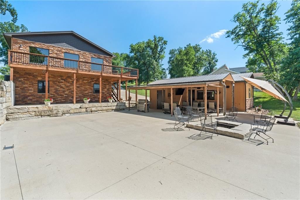 588 Lake Viking Terrace — photo 52
