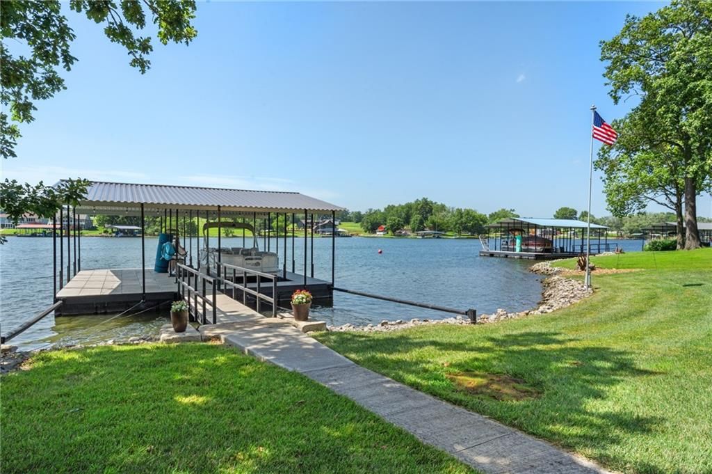 588 Lake Viking Terrace — photo 80