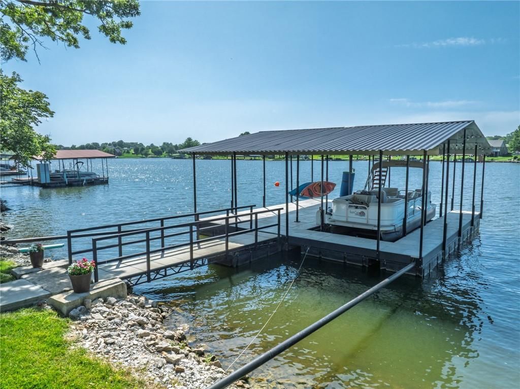 588 Lake Viking Terrace — photo 93
