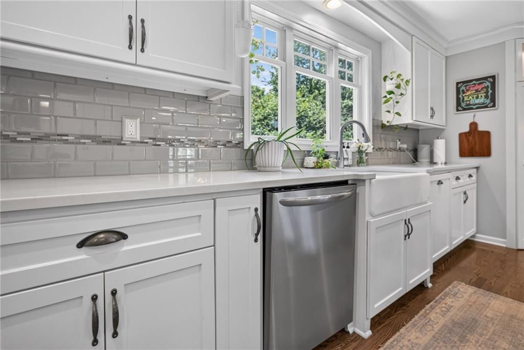 22413 W 53 Street — photo 9