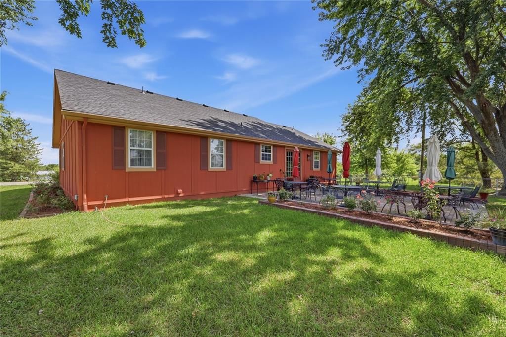 1250 NW 450 Road — photo 5