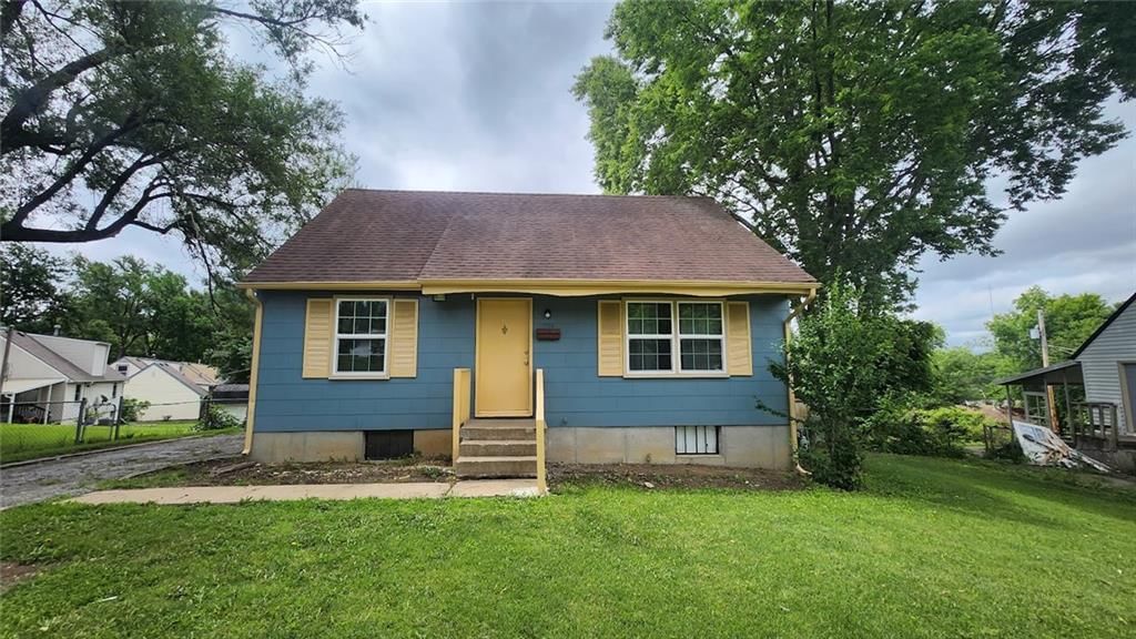 7703 E 50th Street — photo 1