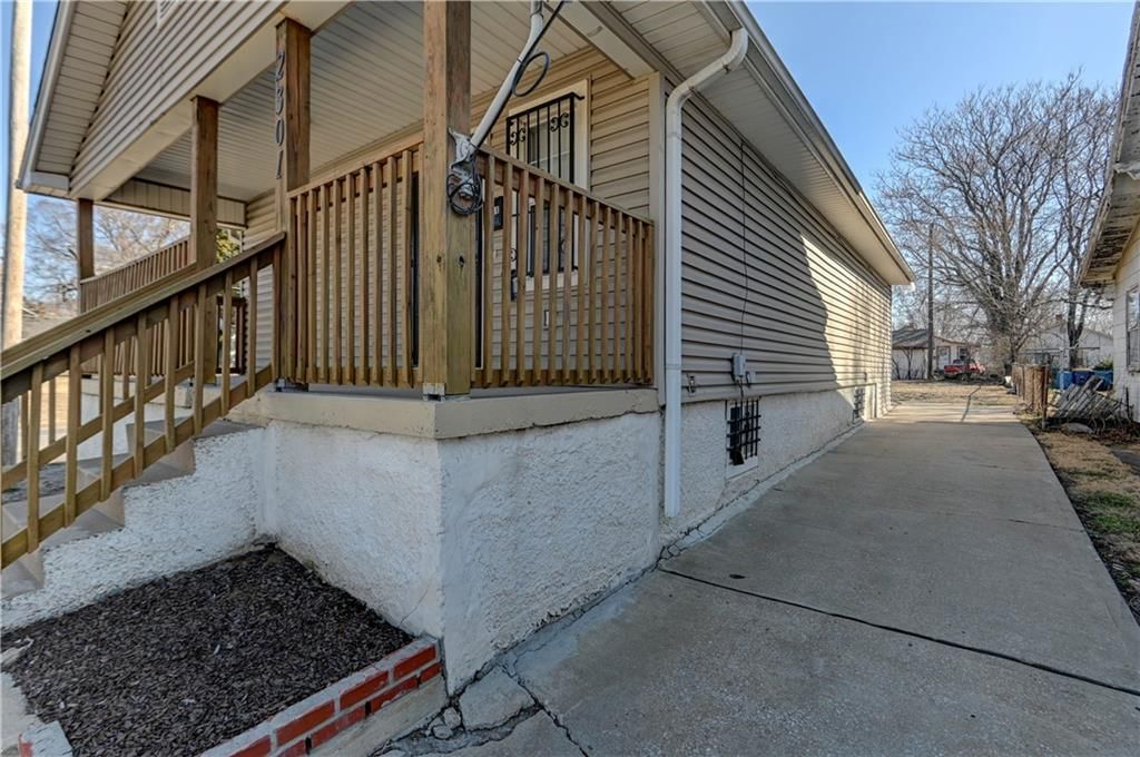 2301 Drury Avenue — photo 4
