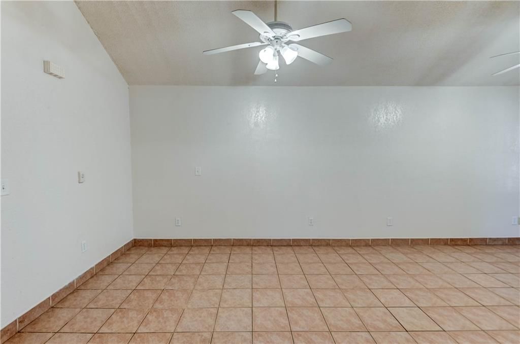 2301 Drury Avenue — photo 16