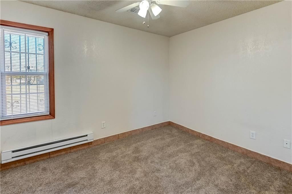 2301 Drury Avenue — photo 20