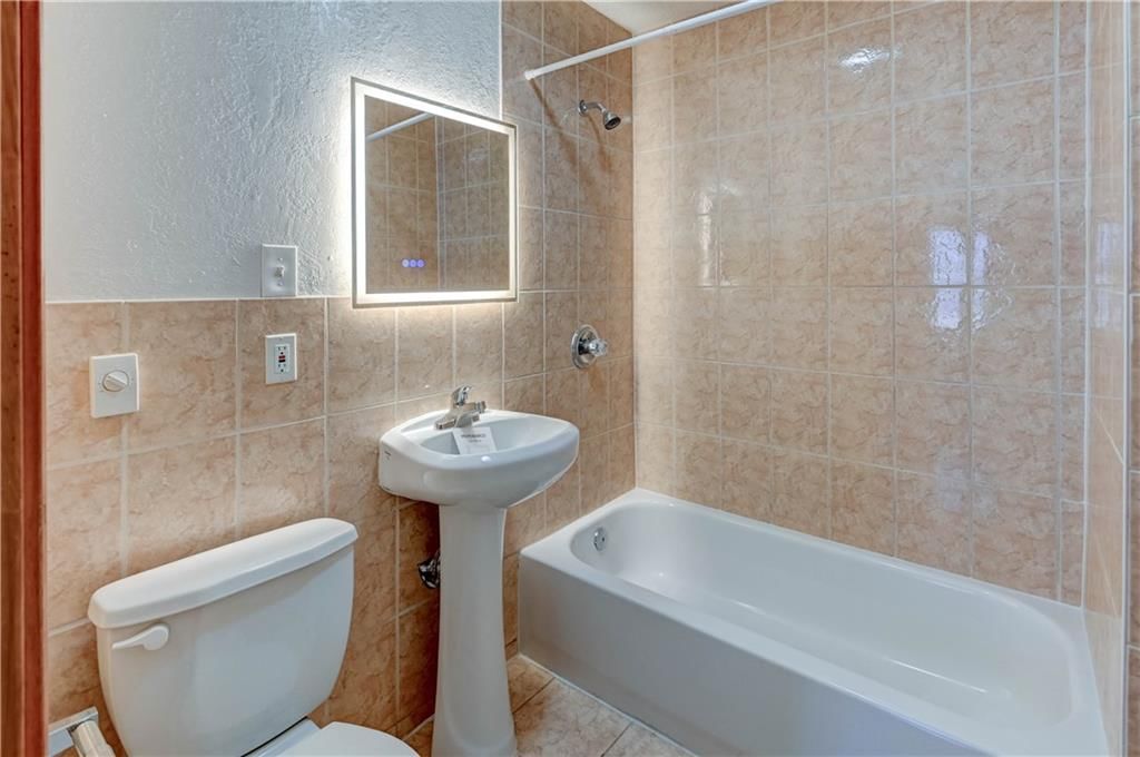 2301 Drury Avenue — photo 23