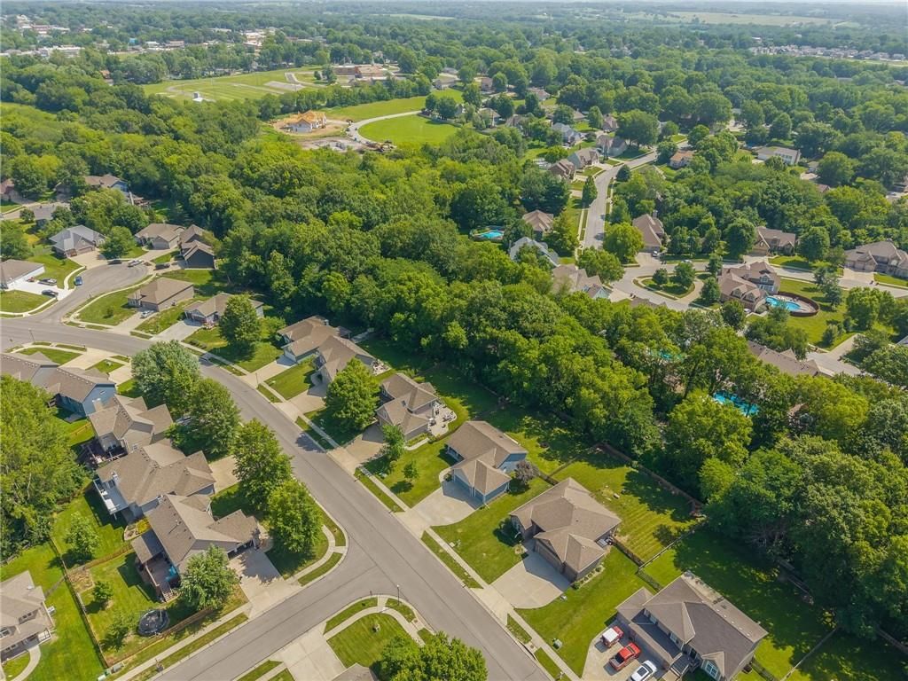 1309 Regency Drive — photo 52