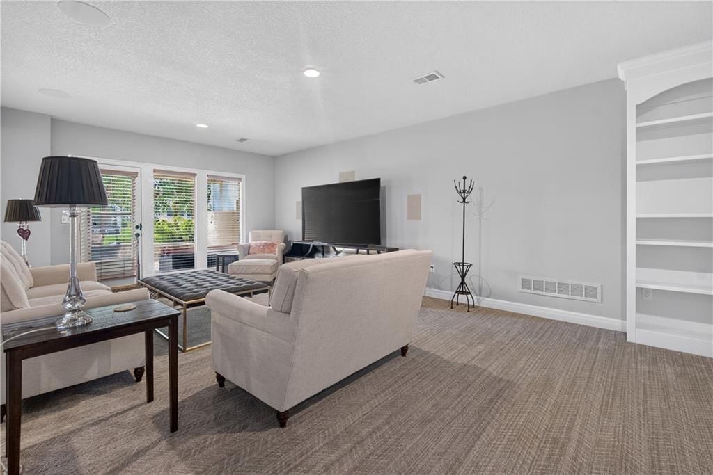 11644 S Carriage Road — photo 33