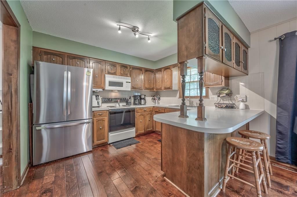 2504 S 14th Street — photo 11