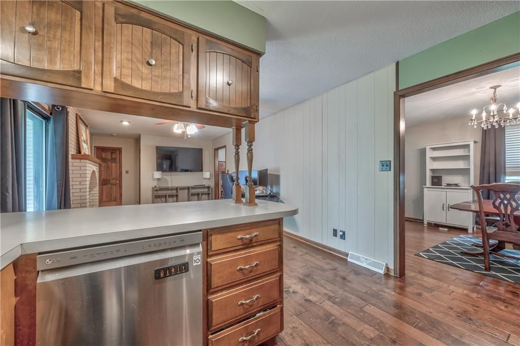 2504 S 14th Street — photo 12