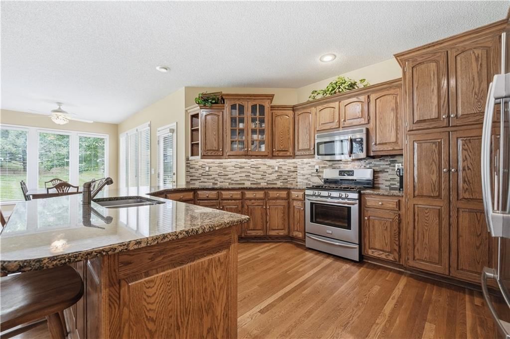 1019 SW Coachlight Court — photo 7