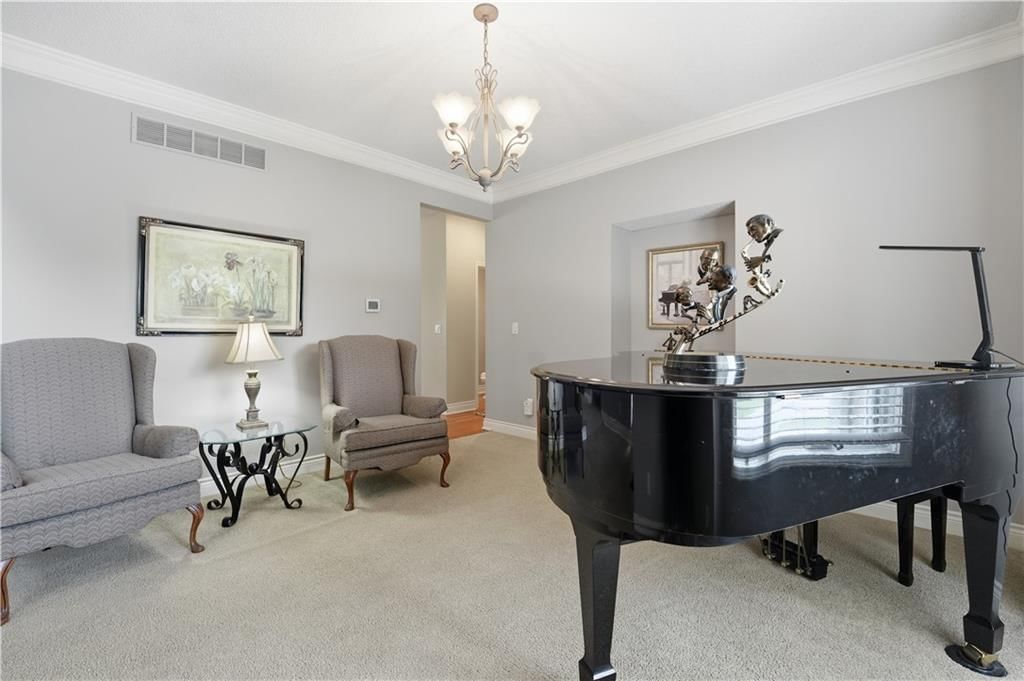 1019 SW Coachlight Court — photo 12
