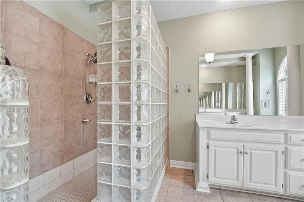 1019 SW Coachlight Court — photo 16