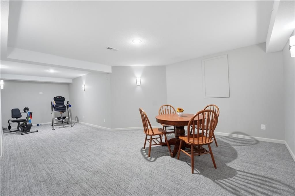 1019 SW Coachlight Court — photo 24