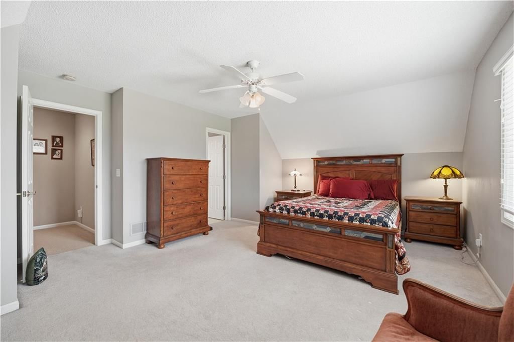 1019 SW Coachlight Court — photo 34