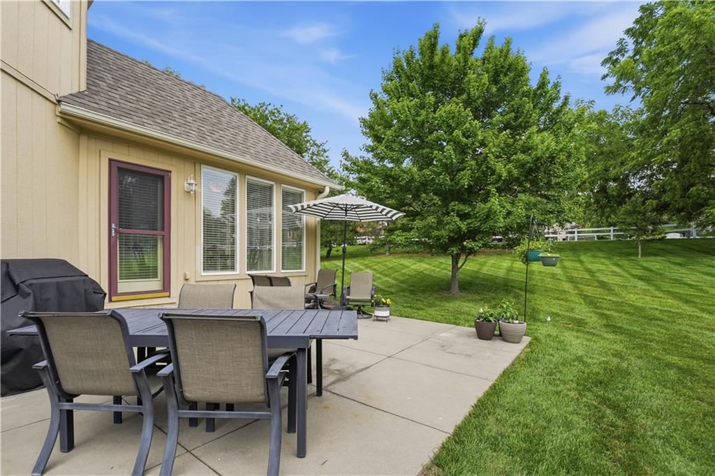 1019 SW Coachlight Court — photo 40