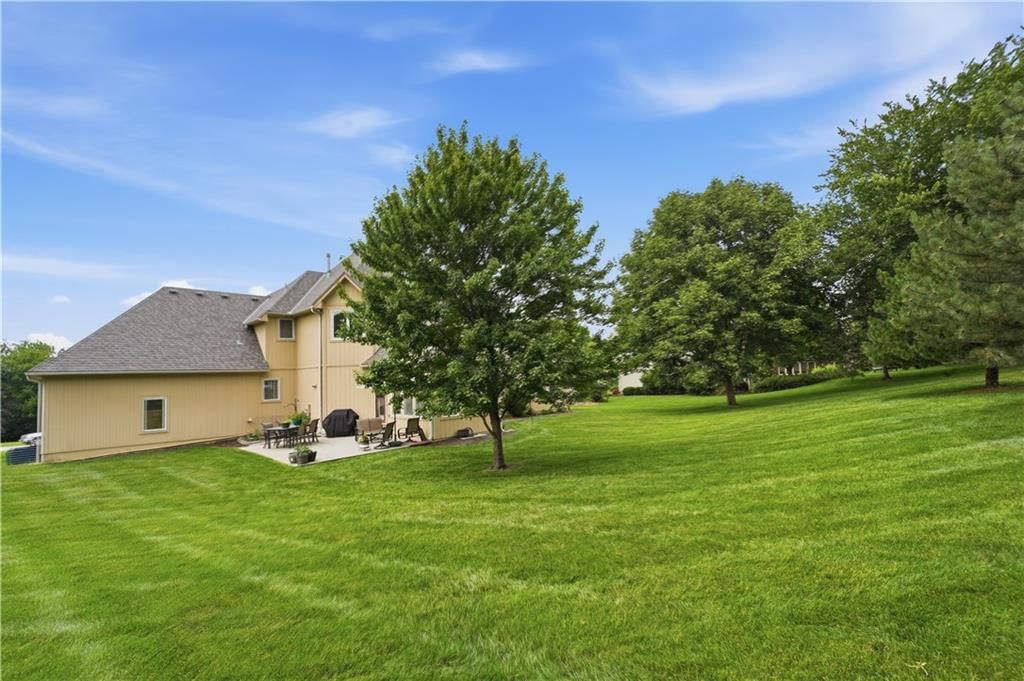 1019 SW Coachlight Court — photo 43