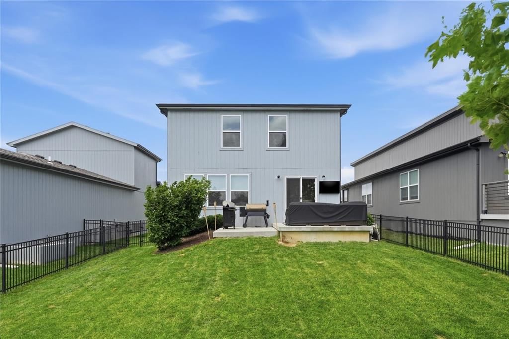 18025 Hauser Street — photo 35