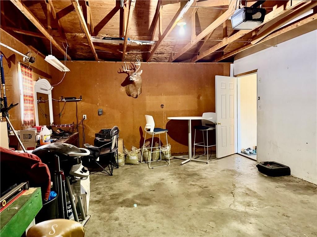 320 N Alvin Street — photo 23